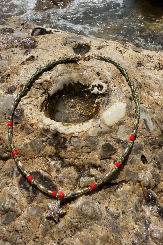 Zirkon Taşlı Yıldız Charm Boncuklu Kolye