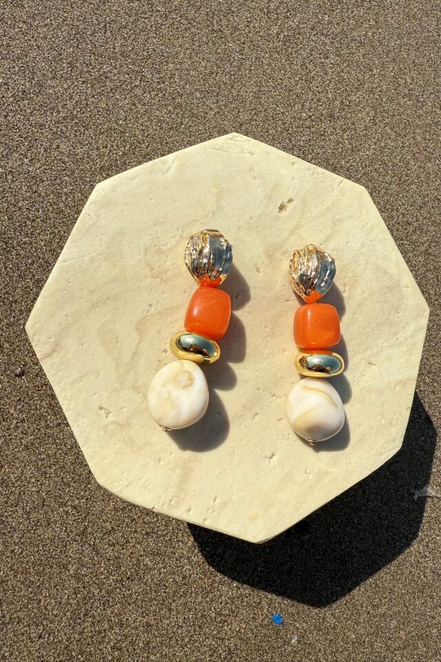 Renkli Boncuklu Küpe