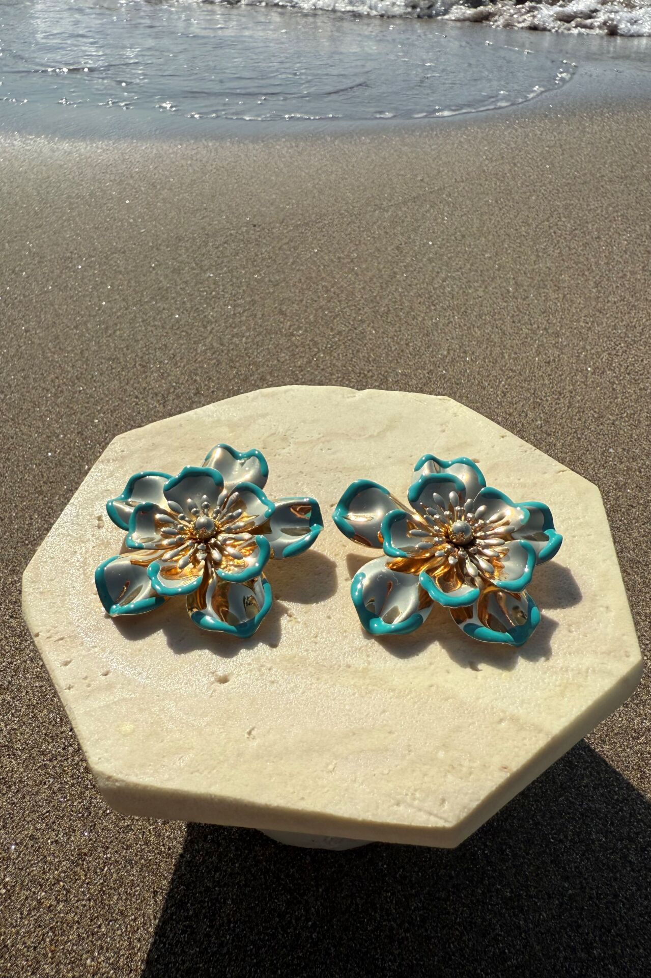 Çiçekli Maxi Küpe