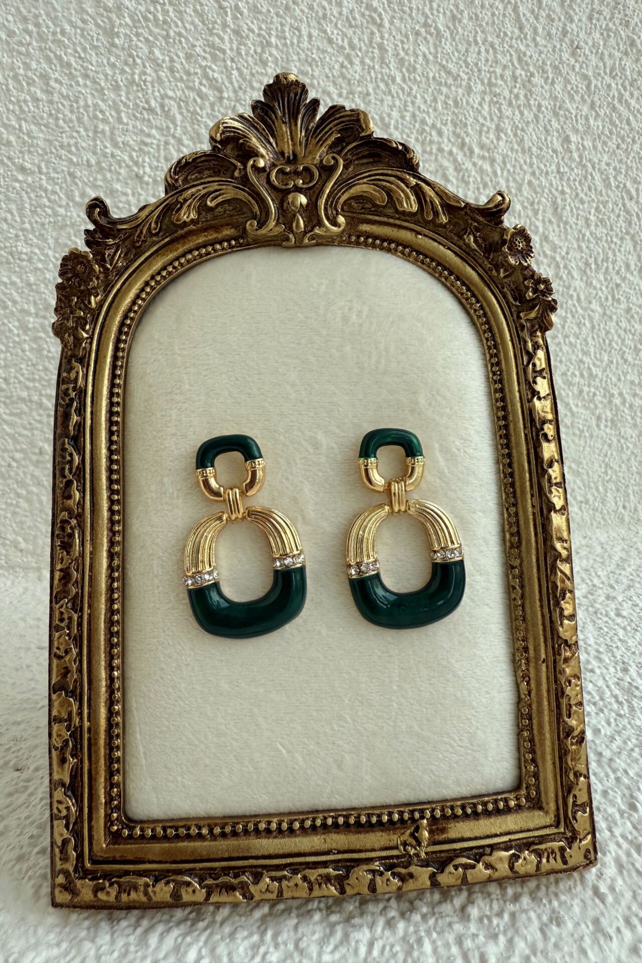 Vintage Taş Detaylı Küpe